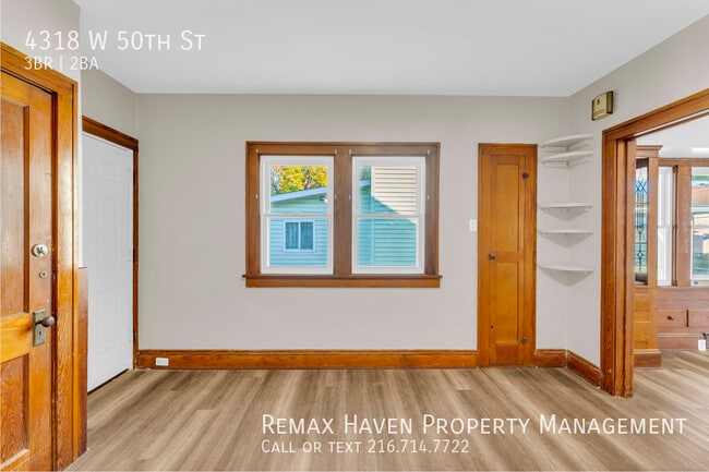 Building Photo - 4318 W 50th St