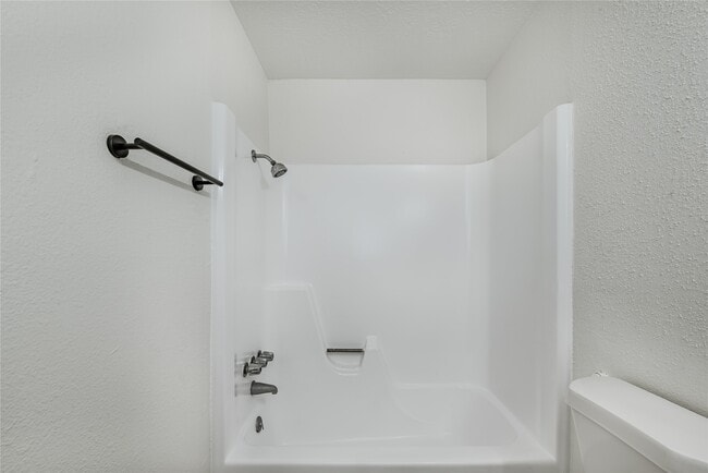 Building Photo - 1803 Country Village Blvd