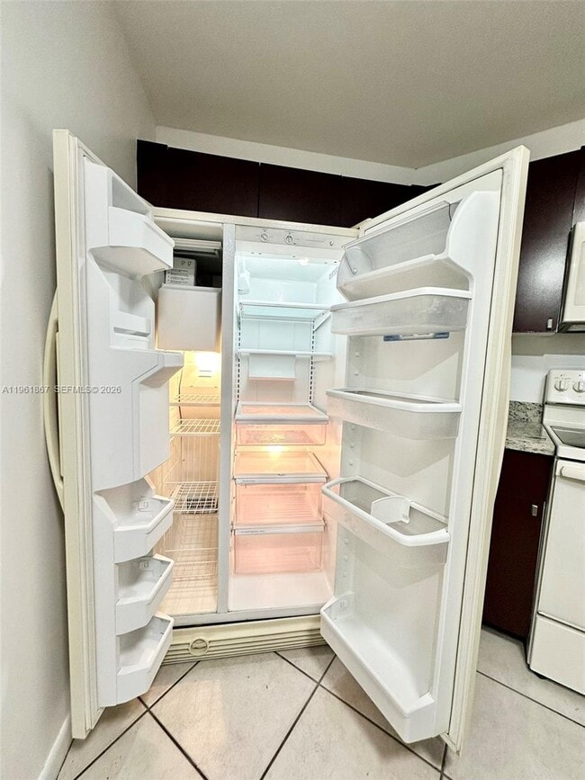 Building Photo - 10237 NW 9th St Cir