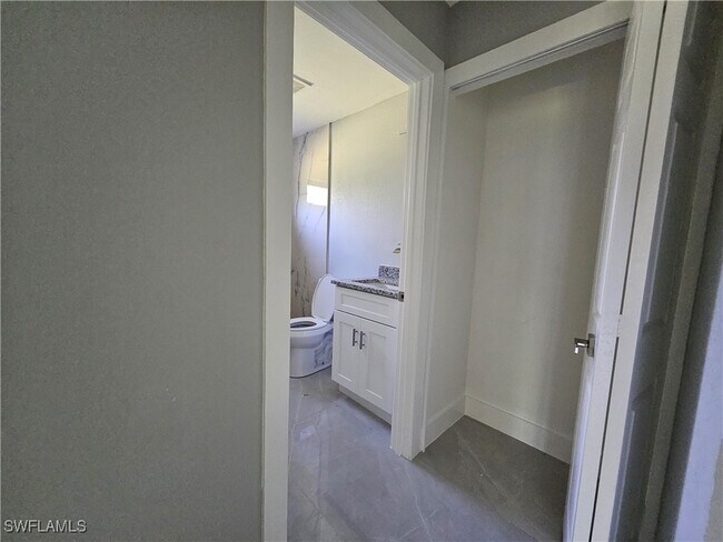 Building Photo - 17762 Park Village Blvd