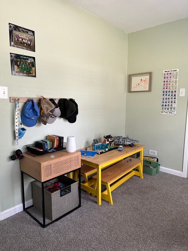 Building Photo - 849 N Third St