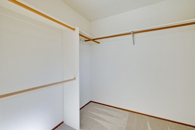 Building Photo - 1534 Crespi Dr