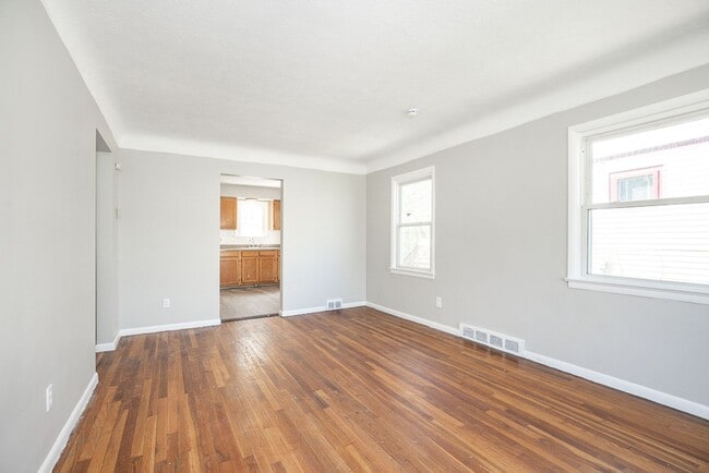 Building Photo - Beautiful 3/1 SFR For rent in Parma