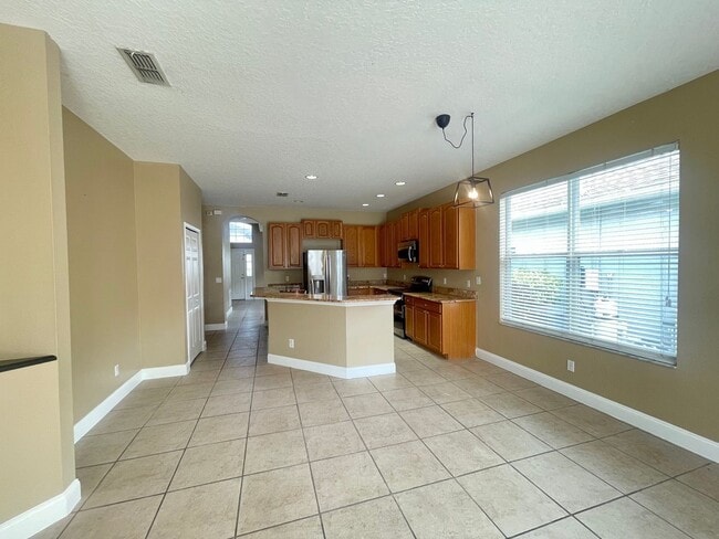 Building Photo - 10366 Cypress Knee Cir
