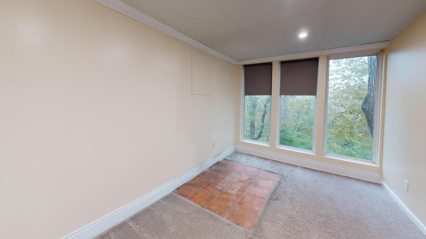 Building Photo - 13804 E 50th St