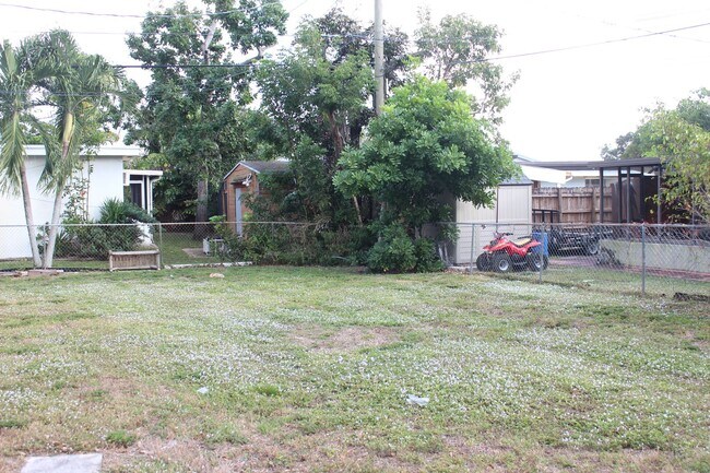 Building Photo - Renovated 3BR/2BA Corner Single-Family Home – Large Fenced Yard, NO HOA