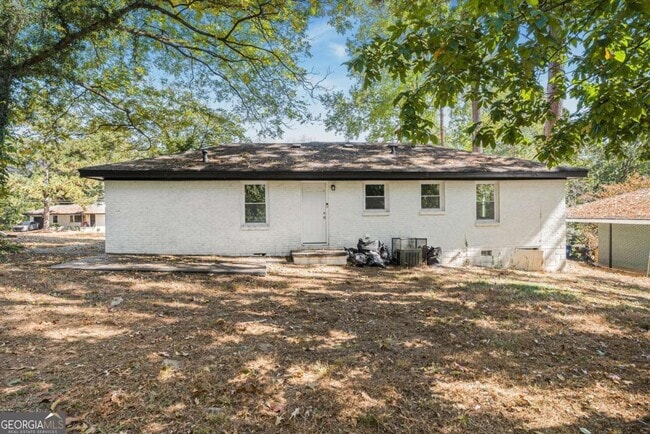 Building Photo - 2905 Gresham Rd S E