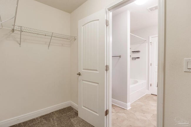 Building Photo - 1482 Towhee Canyon Dr