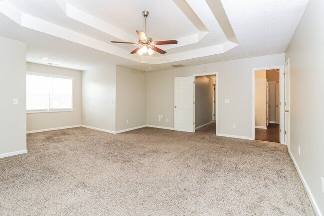 Building Photo - 1879 Clay Dr SW