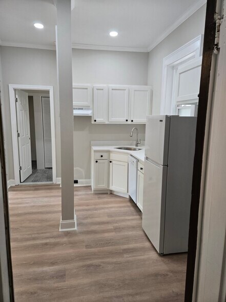 Building Photo - 197A Massachusetts Ave