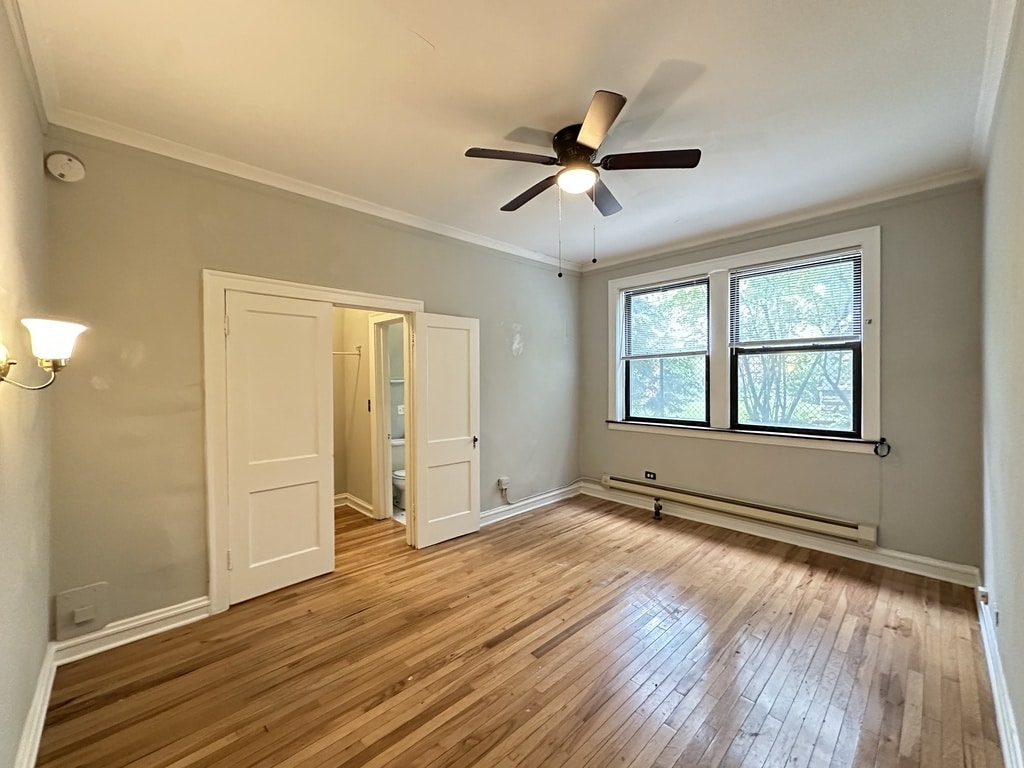 Building Photo - 4349 N Damen Ave
