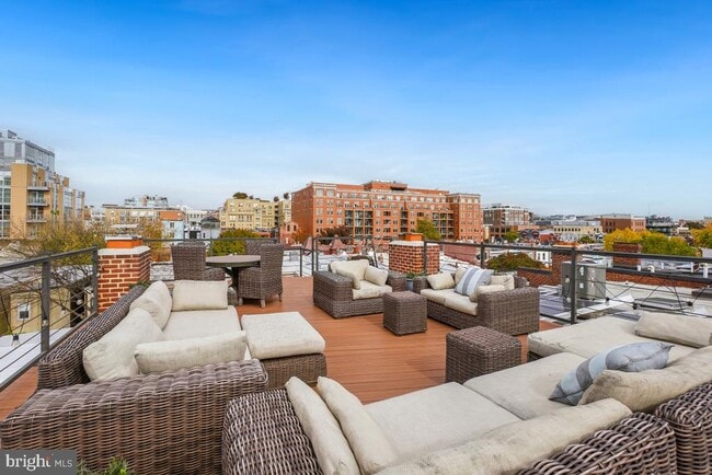 Building Photo - 1339 T St NW