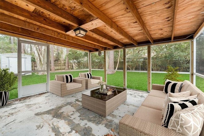 Building Photo - 2705 NW 47 Pl