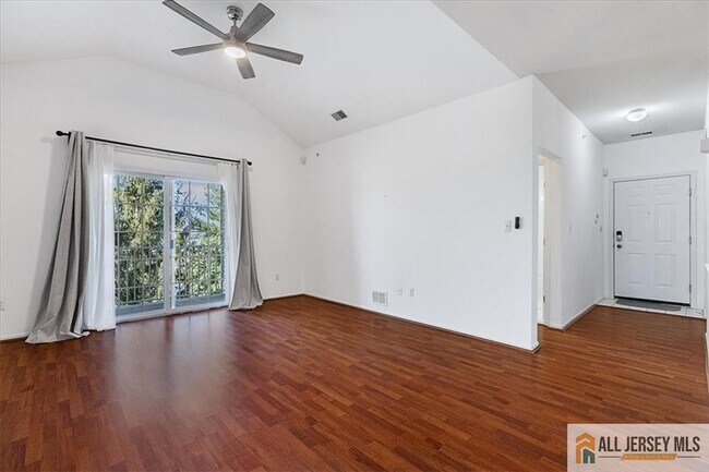 Building Photo - 932 Del Negro Ct