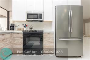 Building Photo - 4490 SW 105 Ave