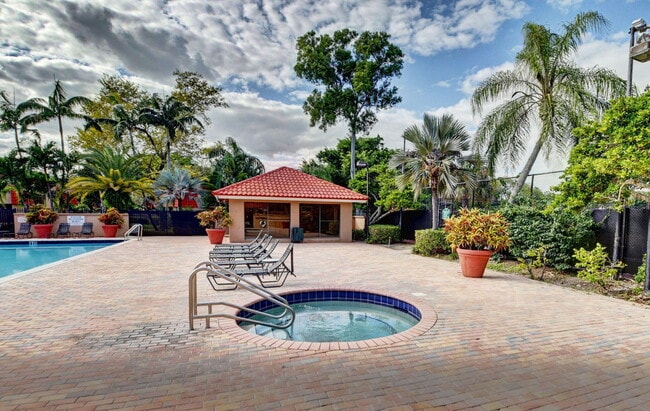 Building Photo - 8099 Severn Dr