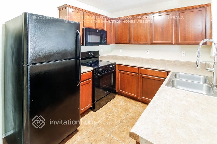 Building Photo - 19464 N Smith Dr