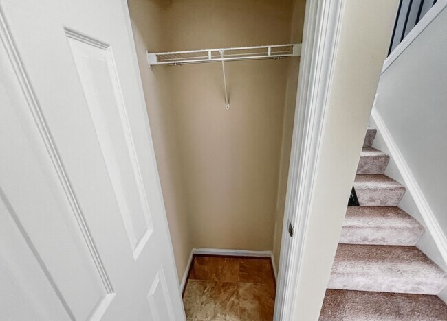 Building Photo - 3607 Harbor Rd