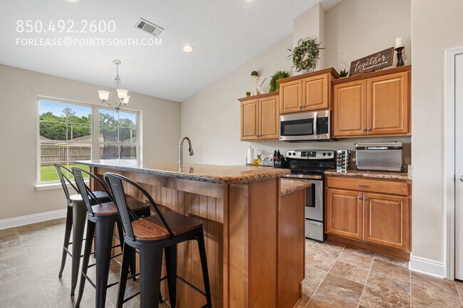 Building Photo - 12960 Westfield Loop