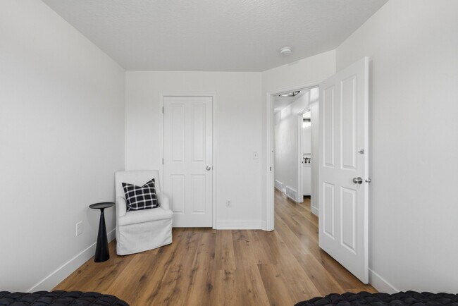 Building Photo - 3753 N Prairie Grass Dr