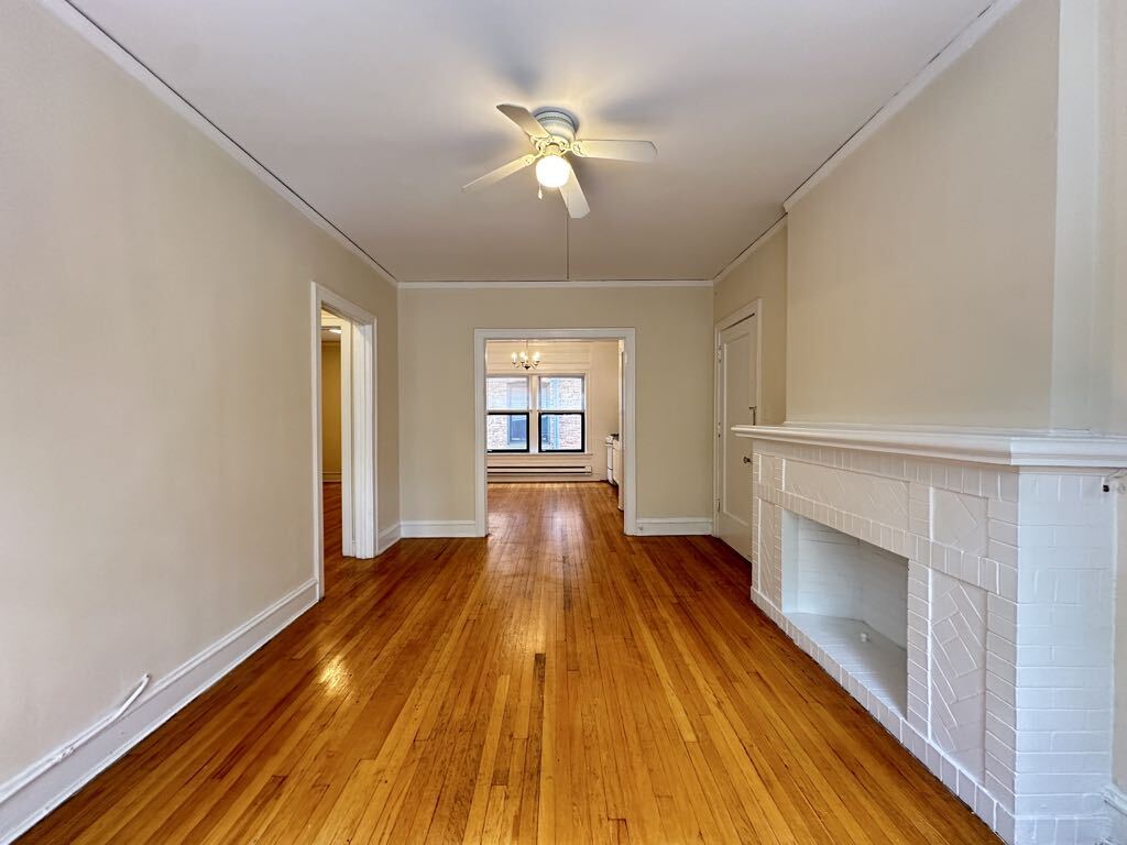 Building Photo - 1016 Dempster St