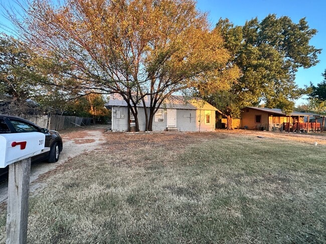 Building Photo - Cozy 3 bedroom house in Nolanville