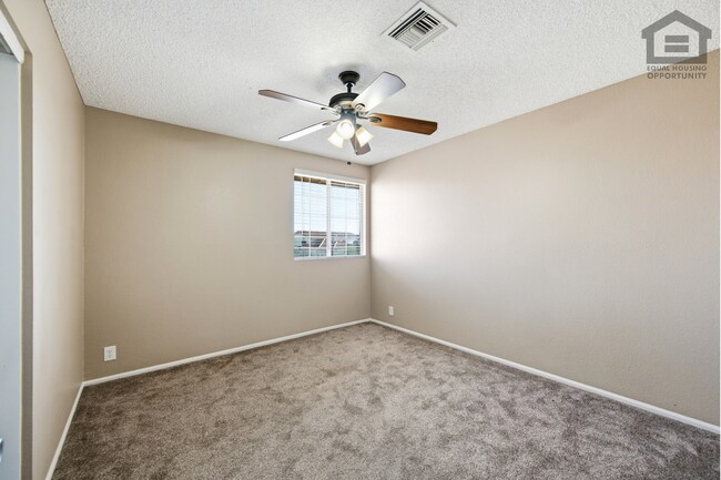 Building Photo - 6Bed/3Bath Split Level House at Cactus/75th Ave! Ready for Immediate Move-In! -- POOL!