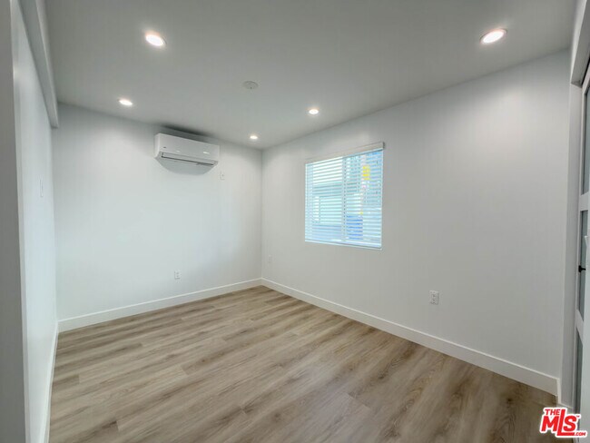 Building Photo - 1211 Beryl St