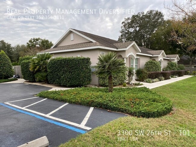 Building Photo - 3300 SW 26th St