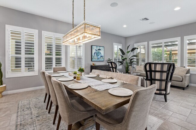 Building Photo - Luxury Lifestyle in Queen Creek AZ