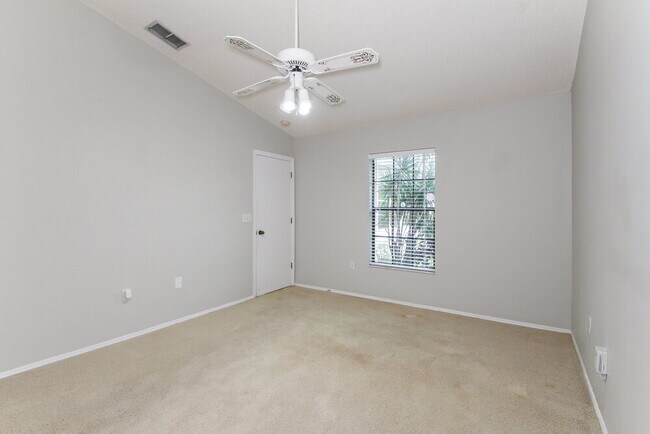 Building Photo - 3116 50th Ave Dr E