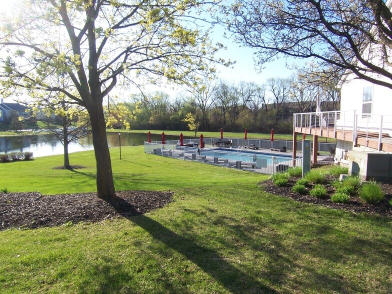 Pool - 109 Fieldcrest St