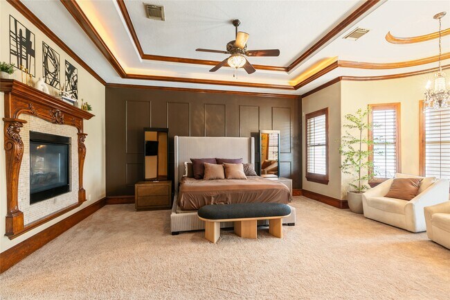 Building Photo - 22 Post Shadow Estate Dr