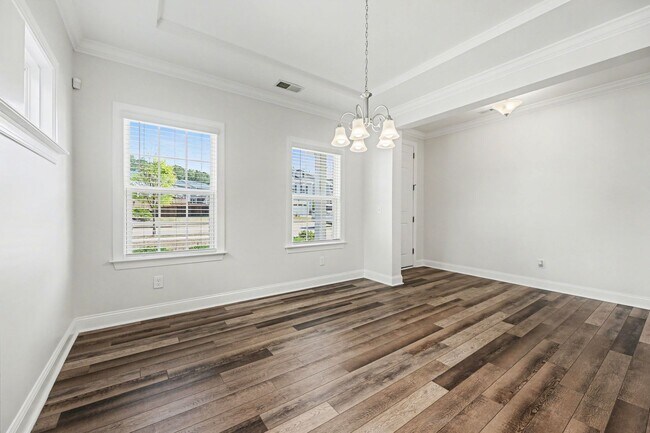 Building Photo - Modern 4BR Home in Raleigh | Great Location