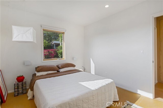 Building Photo - 6236 Springvale Dr