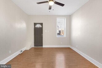 Building Photo - 1807 S 9th St