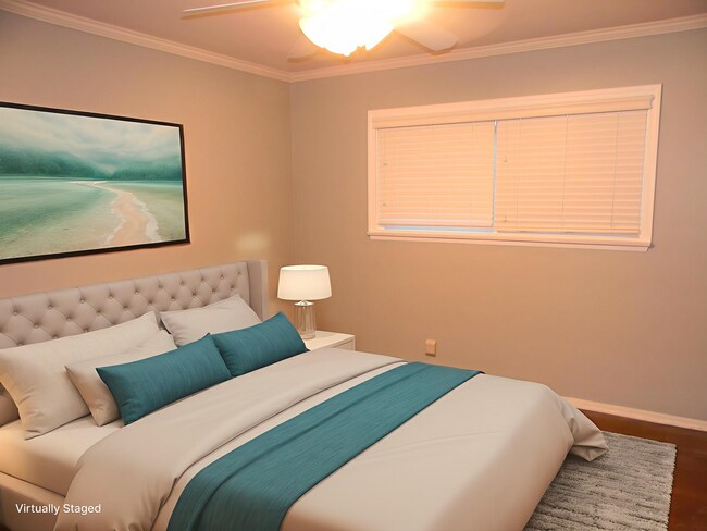 Building Photo - 1143 E Rose Ave