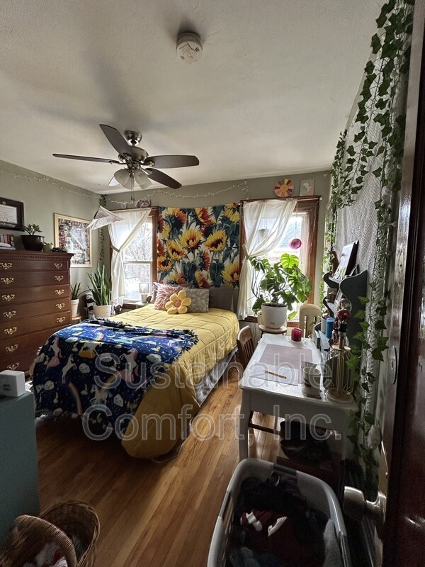 Building Photo - 49 Beaver St