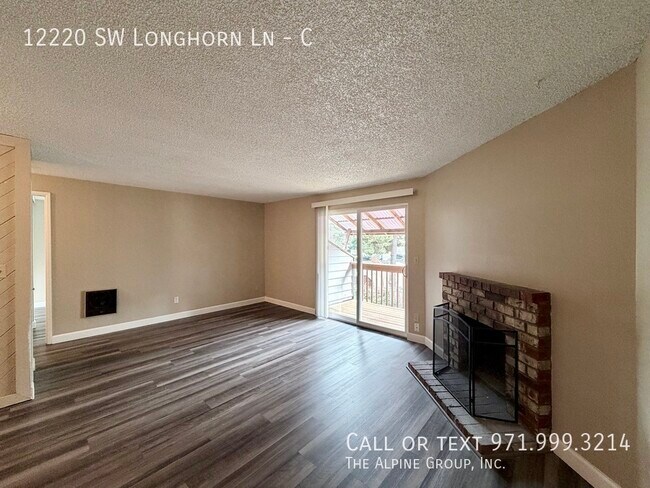 Building Photo - 12220 SW Longhorn Ln