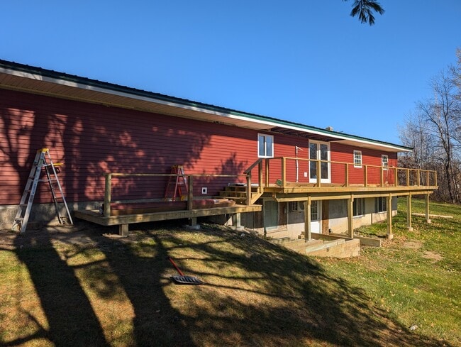 Building Photo - 2213 Western Ave