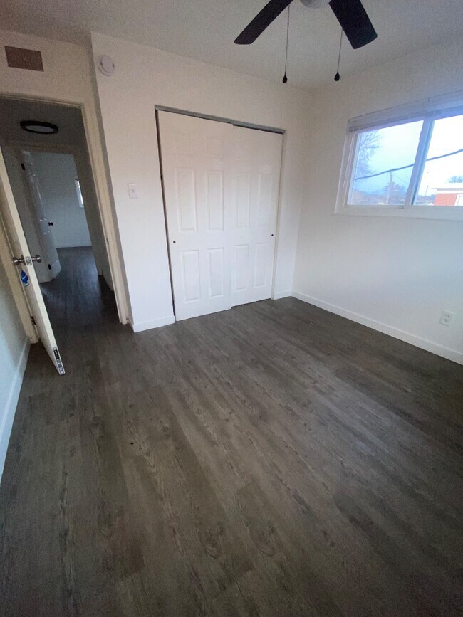 Building Photo - 815C Courtois