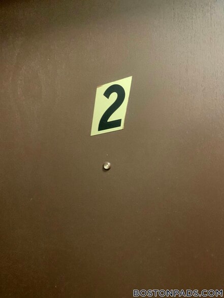 Building Photo - 165 Hemenway St