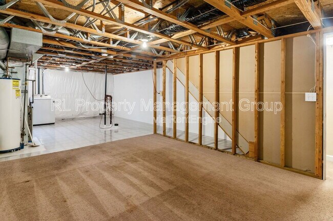 Building Photo - 1812 Bennigan Dr