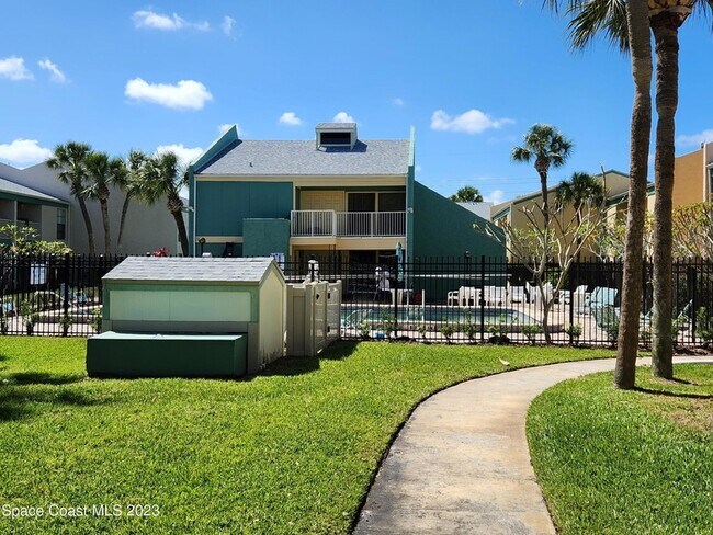 Building Photo - 1225 N Wickham Rd