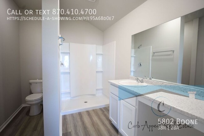 Building Photo - 5802 Boone-