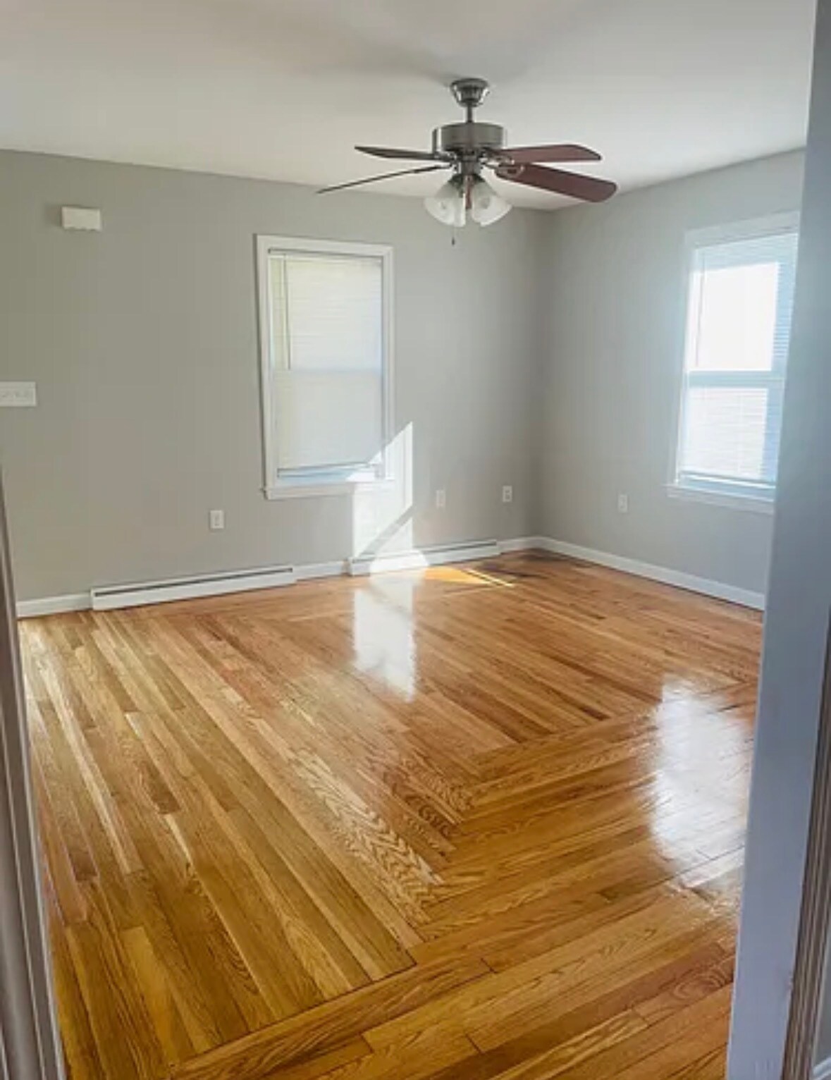 Building Photo - 10 Bradford St