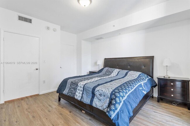 Building Photo - 244 Biscayne Blvd