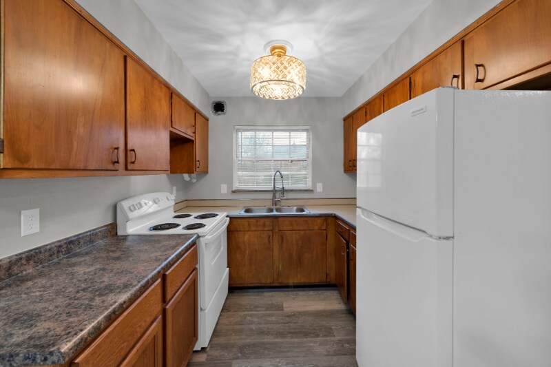 Building Photo - 125 Zinn Pl