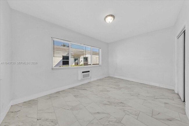 Building Photo - 1839 Funston St