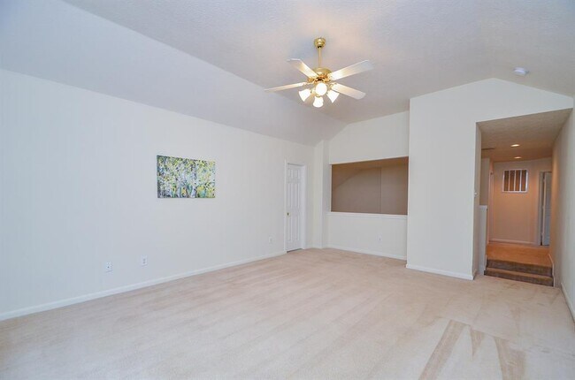 Building Photo - 25542 China Springs